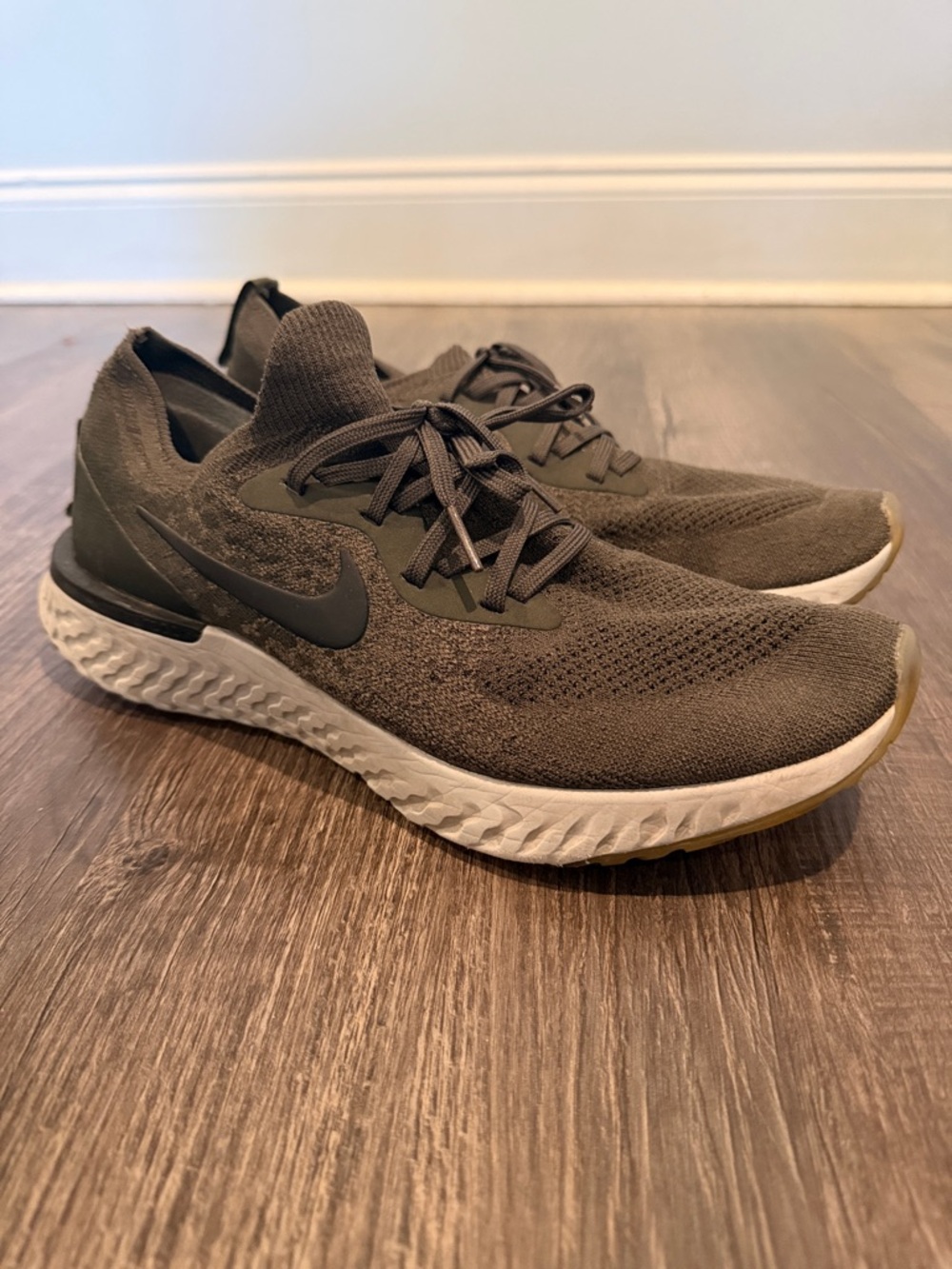 Nike Olive React FlyKnit Running Sneakers mens 10.5